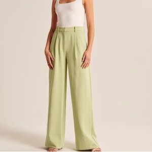 A&F Premium Crepe Pant Trouser